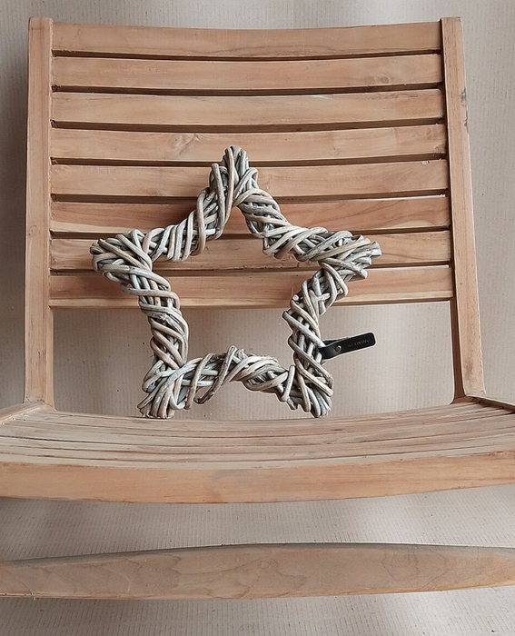 NEU! Stern Rattan