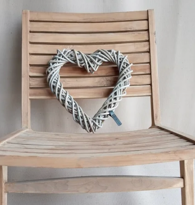 NEU !  Herz aus Rattan