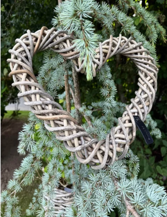 NEU !  Herz aus Rattan