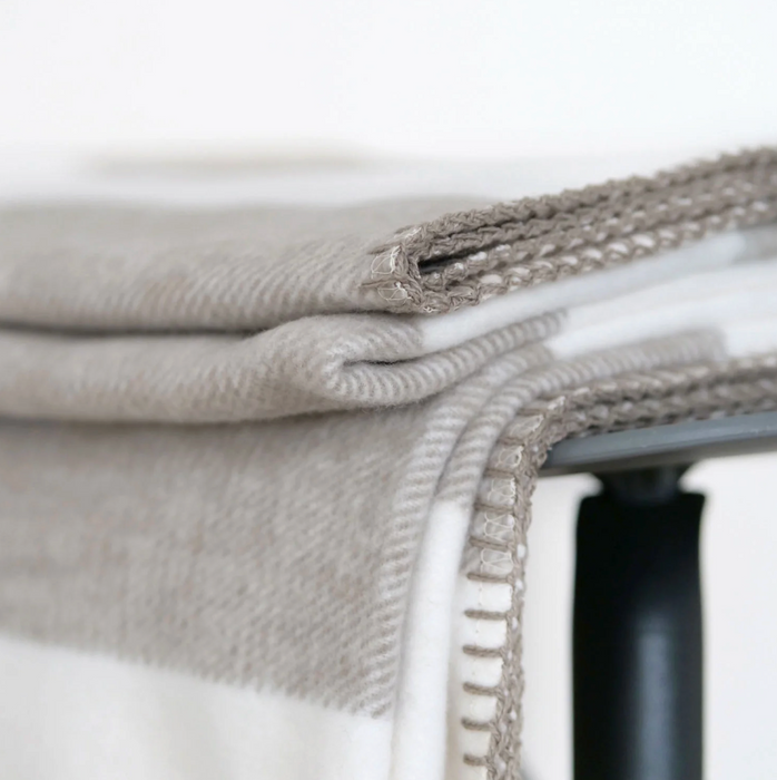 Kuscheldecke STINE grau