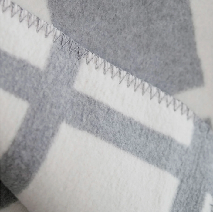 Kuscheldecke VERA grau
