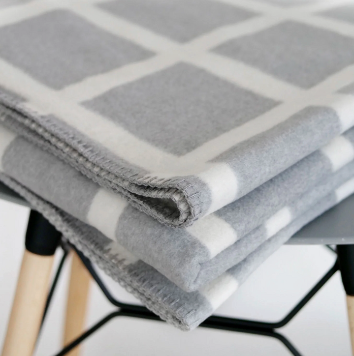 Kuscheldecke VERA grau