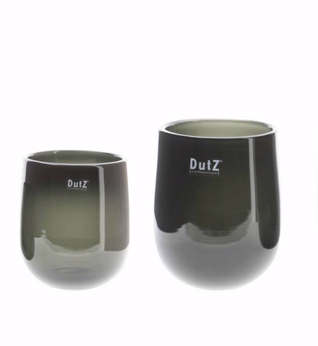 Dutz smoke u. nude